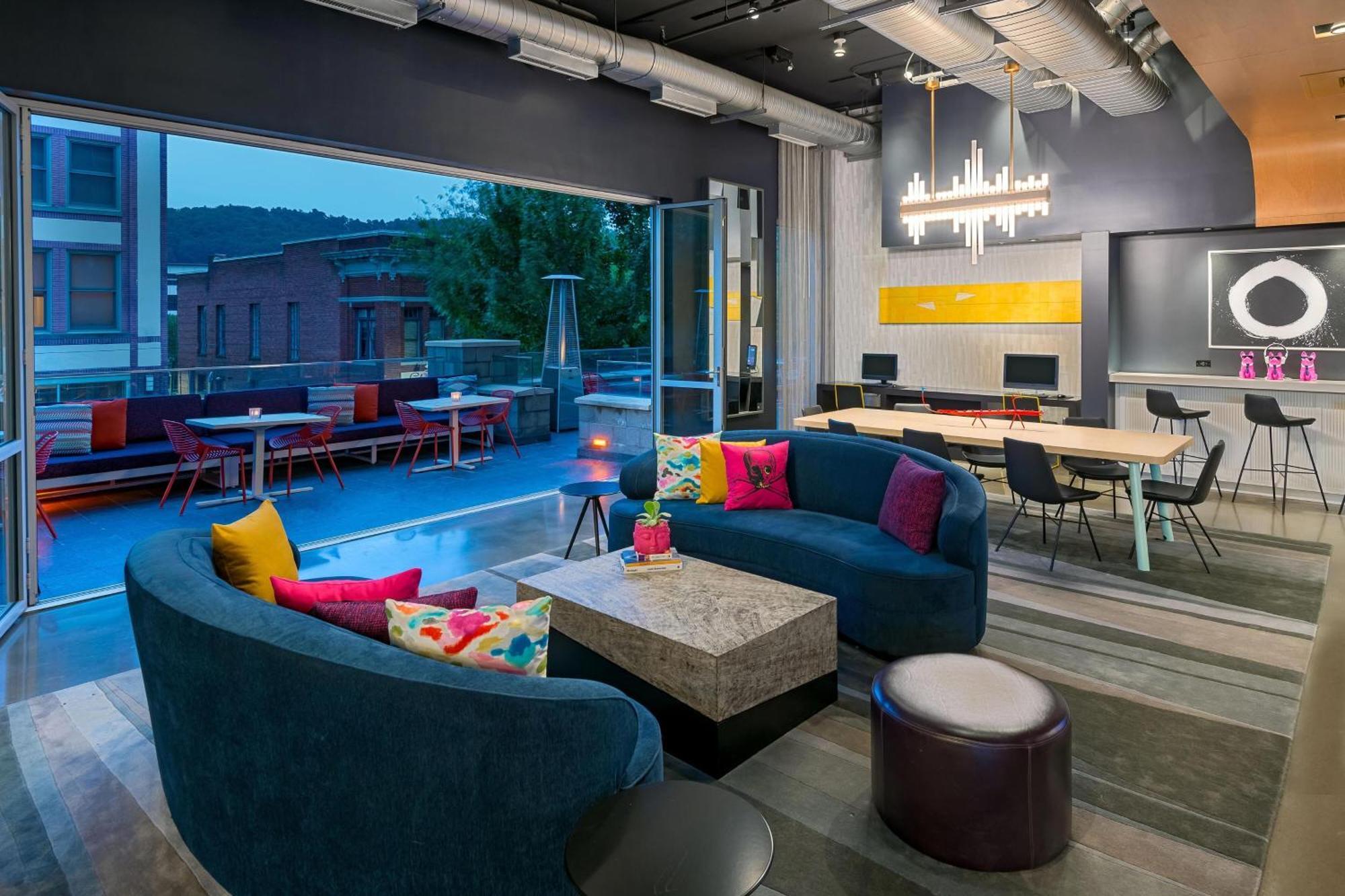 Aloft Asheville Downtown Extérieur photo